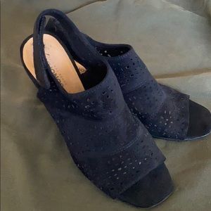 Womens shoes